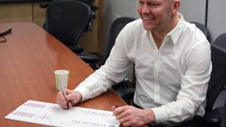 University of Toronto: Mats Sundin establishes medical fellowships at U of T, Karolinska Institutet