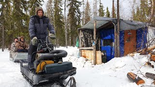 УЕХАЛ В ЛЕС НА ЗИМОВЬЁ К ДРУЗЬЯМ С РЫБАЛКОЙ ХАРИУСА \ ЖИЗНЬ В ТАЙГЕ