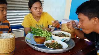 แกงหน่อไม้ส้มใส่ปลาค่อ ตับหวาน แซ่บๆ