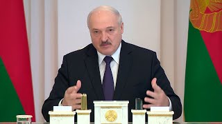 Лукашенко: Беглые кричат! Этот референдум Лукашенко под себя…