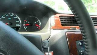 2010 Chevrolet Impala Start Up, Engine & Full Tour
