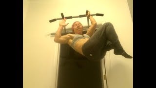 Mighty Muscle Woman Pulverizes Pull-Up Record