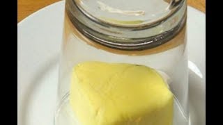Вот для чего повара накрывают масло стаканом! Готовить станет проще