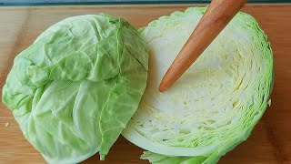 【小穎美食】包菜這吃法太香了，很多人都沒有吃過，不炒不煎，上桌就光盤