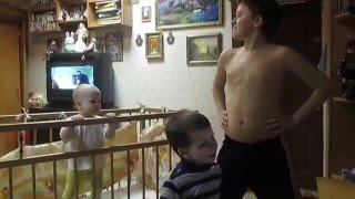 Окей Гугл! Кто круче! Парни жгут!