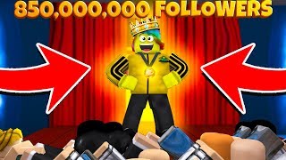 I GOT 800,000,000 MILLION FOLLOWERS AND BECAME THE BIGGEST CELEBRITY (Roblox Fame Simulator)