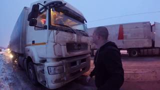 Дальнобой по России.Встреча с подписчиком,обзор КамаЗ 5490 и быт дальнобойщика.
