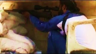 Сирия Алепо август 2013. Повстанческий снайпер делает несколько точных выстрелов...