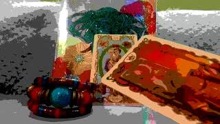 #следит ли он за вами #в соцсетях #гадание на картах #таро #онлайн