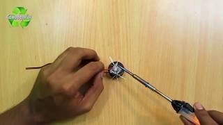 Как сделать  Фонарик из светодиодов и Пластиковых бутылок/Mini Flashlight led and Plastic bottles