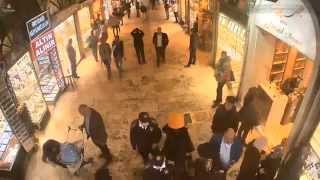 В Турции растёт напряжённость - в Стамбуле в Гранд Базар удвоен патруль полиции с детекторами LIVE