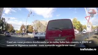 Atentie, cade baba din taxi!