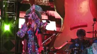 Mad T Party - Vertigo