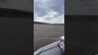 Winboat 390 R Luxe + Suzuki DF15 в волну