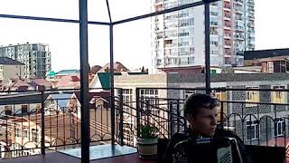 Баян с подключённой миди системой