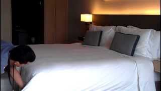 Professional Bed Making In Housekeeping / Step by Step Procedure