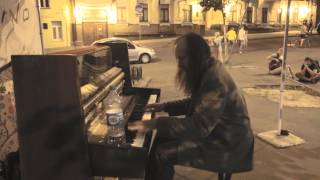 AMAZING Street Performers Musicians Piano |  Уличный музыкант играет на пианино, завораживает!