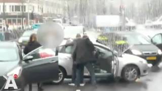 Getrokken wapens bij arrestatie op Postjesweg