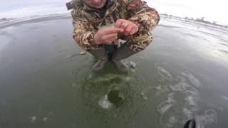 Зимняя рыбалка 2016 Кыргызстан водохранилище Шорго. "Отловился по нано лещу"