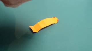 How to make a moving origami caterpillar