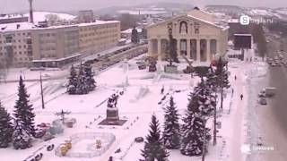 В Нижнем Тагиле с центральной площади убирают елку