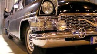 '78 GAZ 13 chaika in Motoshow 2009 walkaround