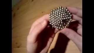 Toupie en neocube ( explication )