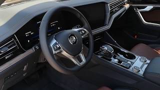 VW Touareg 2018 walkaround interior