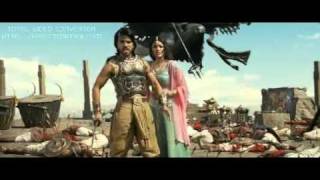ramcharan touches kajal breast  JUST FOR FUN watch this IN FULL SCREEN  observe charan ELBOW
