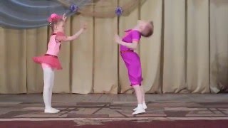 Выступление циркового коллектива детей в клубе "Воровского" г.Макеевка.