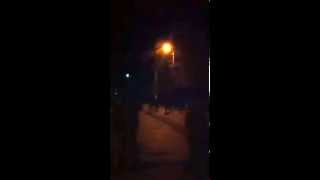 СРОЧНО!!!17 03  В Константиновке толпа протестующих жителе продолжает антибандеровский погром,карате