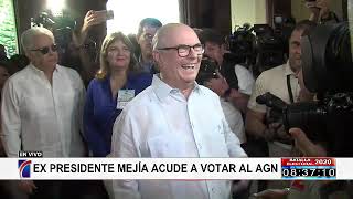 Hipólito Mejía ejerce su derecho al voto; dice a defendido el papel de la JCE