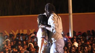 Regardez le "Teuyeukh" Érotic de Carlou-D à la petite drianké devant son épouse!