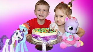 Украшаем шоколадный торт M&M's и белым шоколадом | Decorate with chocolate cake M & M's