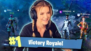 GIRL SQUAD 25 COMBINED KILLS WIN! ft. Valkyrae, Asivirs, Alexiaraye (Fortnite: Battle Royale)
