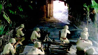 共軍士兵假扮日軍潛入基地，趁日军不备營救人質，更與友軍裡應外合发起反攻！