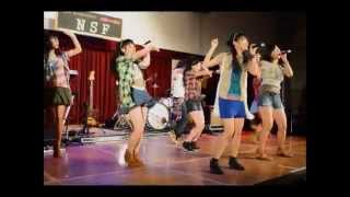 ハッピーダンス【　明日へ Stand up!　】ライブ最前列＊カメラにピース!!