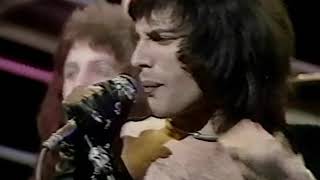 Queen - Now I'm Here (TOTP Video) - Official Music Video (High Quality)