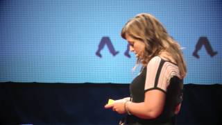 Direitos sexuais e reprodutivos: quantos mais passos? | Antonia Barradas | TEDxAveiro
