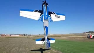 Vicente Ruano - Pilot Extra 330 SC 120cc