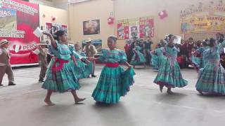Baile de Marinera 2°de primaria NSRV