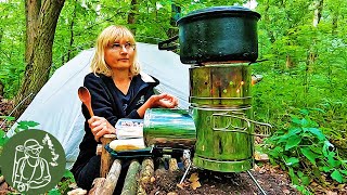 ???? Одна с ночевкой в лесу Вокруг палатки кто-то ходит Одиночный поход ► Серия 2