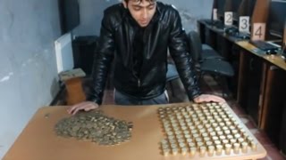 Трехлитровая банка наполненная монетами 100 тенге