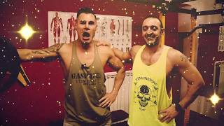 AMORE & PROTEINE , SQUAT CON RUMORI MOLESTI - LOVE & PROTEINS
