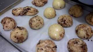 Panini al Cioccolato - Video Ricetta Dolci : Merenda Scuola o Colazione