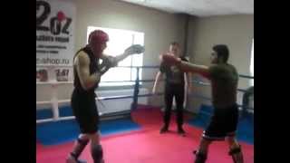 ILIQCHUAN vs Muay Thai - 2011 Moscow - Sizynov Sergei (in black)