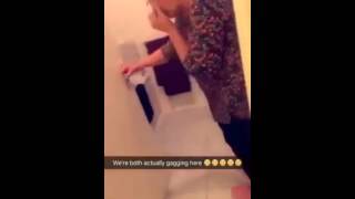 Builder Leaves Massive Poo In Toilet