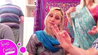 EATING AUTHENTIC INDIAN FOOD | Scott and Camber