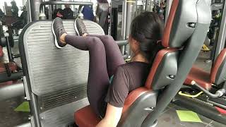 LATIHAN GYM/FITNESS UNTUK PEMULA WANITA