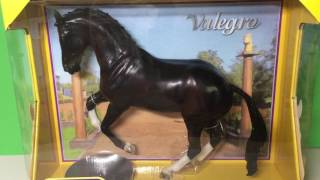 распаковка Breyer// Breyer unboxing// Валегро и стейбл